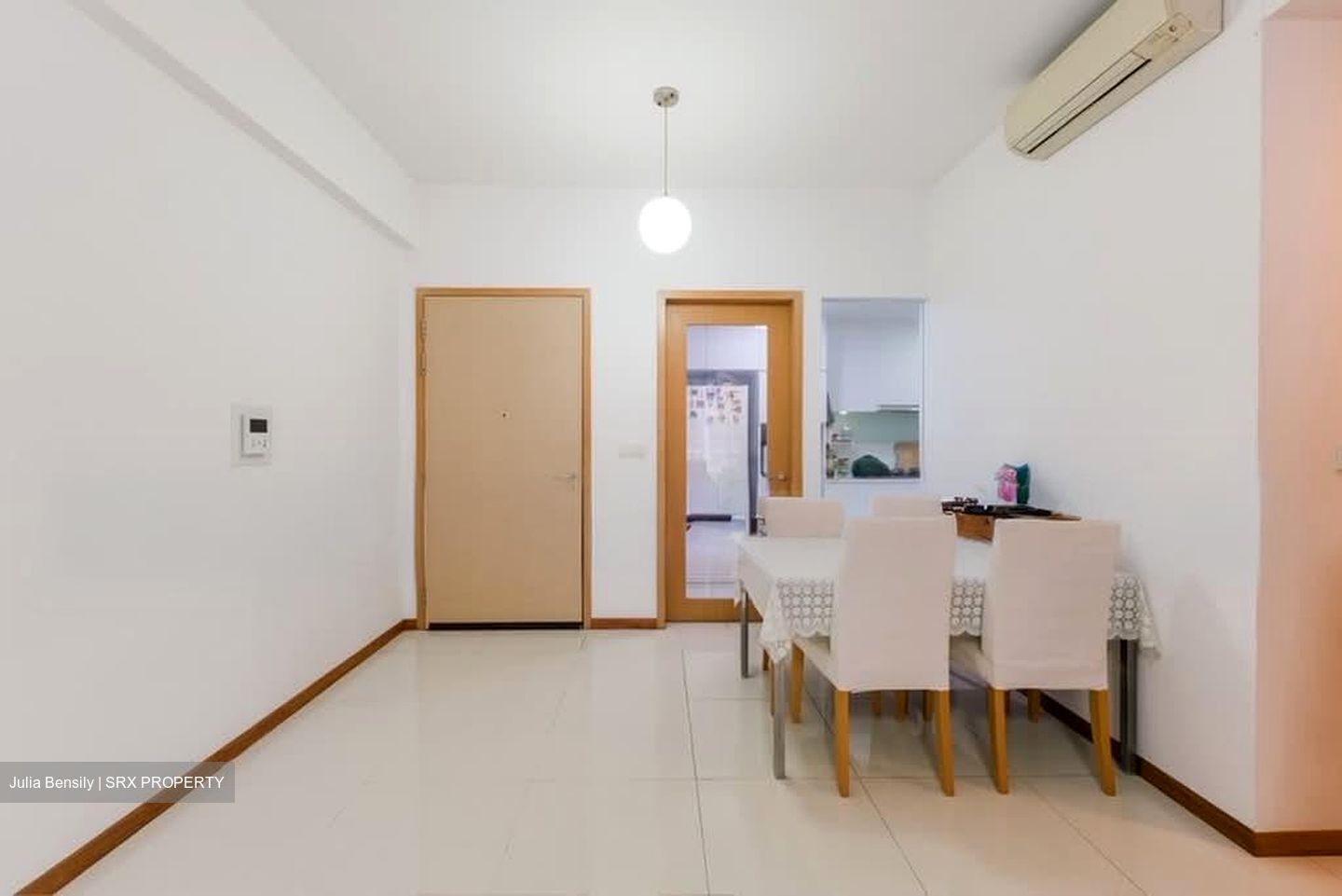Residences Botanique (D19), Condominium #594063801
